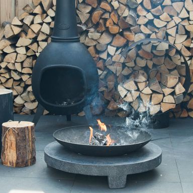 esschert-design-holzlager-rund