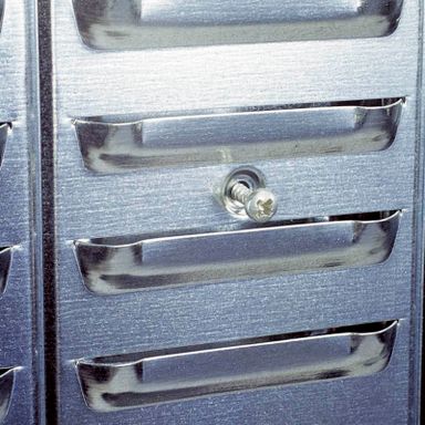 2x-raaco-wandpaneele-mit-32-fachern