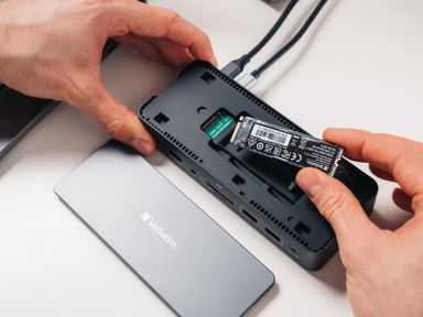 verbatim-usb-c-pro-dockingstation-256-gb-ssd