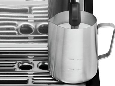 sage-the-barista-touch-siebtrager-espressomaschine
