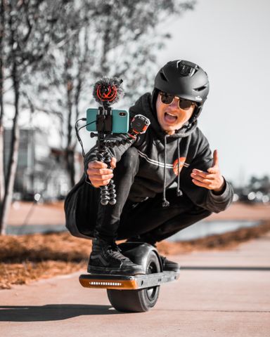 joby-mobile-vlogging-kit-jb01645-product-4