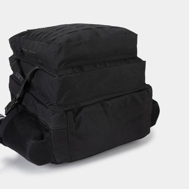 built-for-athletes-black-45l-hero-3-0-backpack-product-8