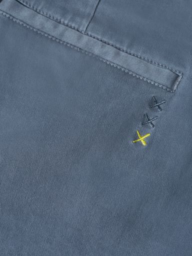 33-34-men-bering-sea-warren-cotton-twill-washed-chino-with-belt-scotch-soda-product-0