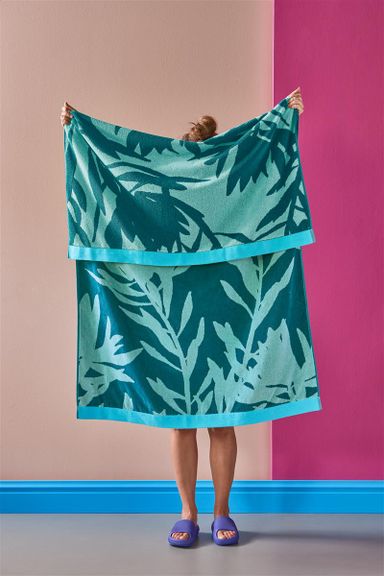 330033-ka-bermuda-blue-green-100x180-product-0