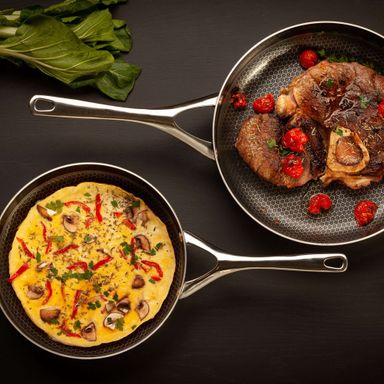 crowd-cookware-blackbeard-24-28-cm-frying-pan-product-3
