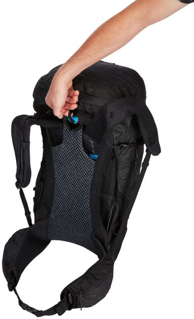 thule-topio-40l-m-black-3204507-product-2