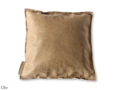 the-pearsons-home-pillow