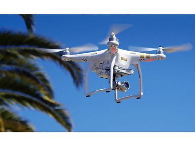 dron-dji-phantom-3-z-kamera-4k
