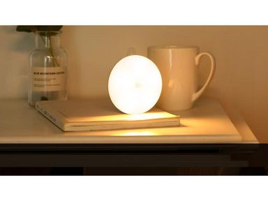 4x-lampa-wewnetrzna-z-czujnikiem-ruchu-flinq
