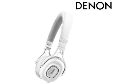 denon-music-maniac-on-ears