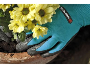 gardena-elektro-heckenschere-handschuhe