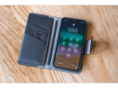 mous-limitless-20-iphone-xxs-wallet