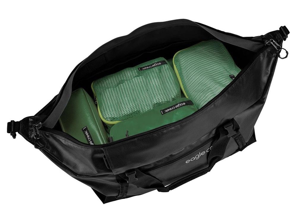 90l-midnight-black-ec0a5el4001-migrate-duffel-eagle-creek-product-6