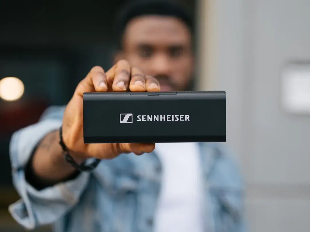 sennheiser-profile-wireless-2-channel-all-in-one-microphone-system-product-15