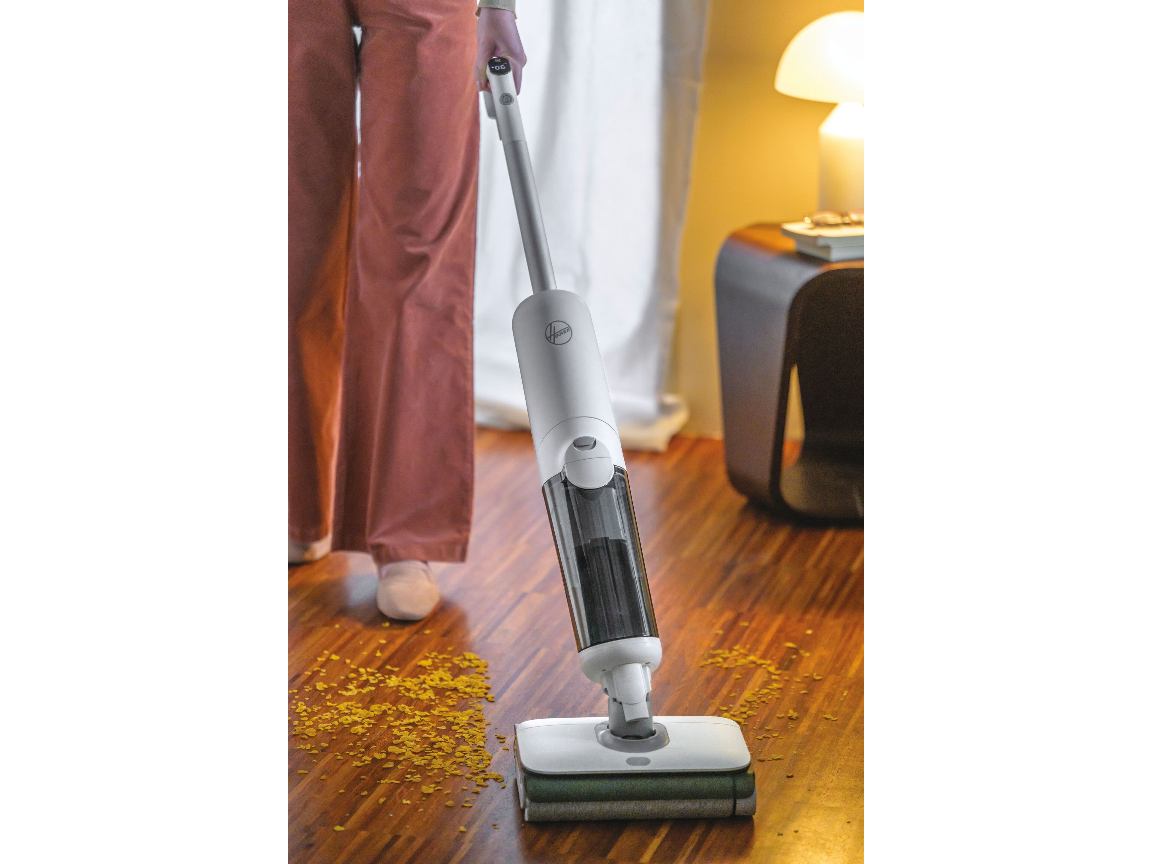 36800001-hw500-011-hoover-wet-dry-cordless-vacuum-cleaner-vacuum-mop-12-000-pa-product-61