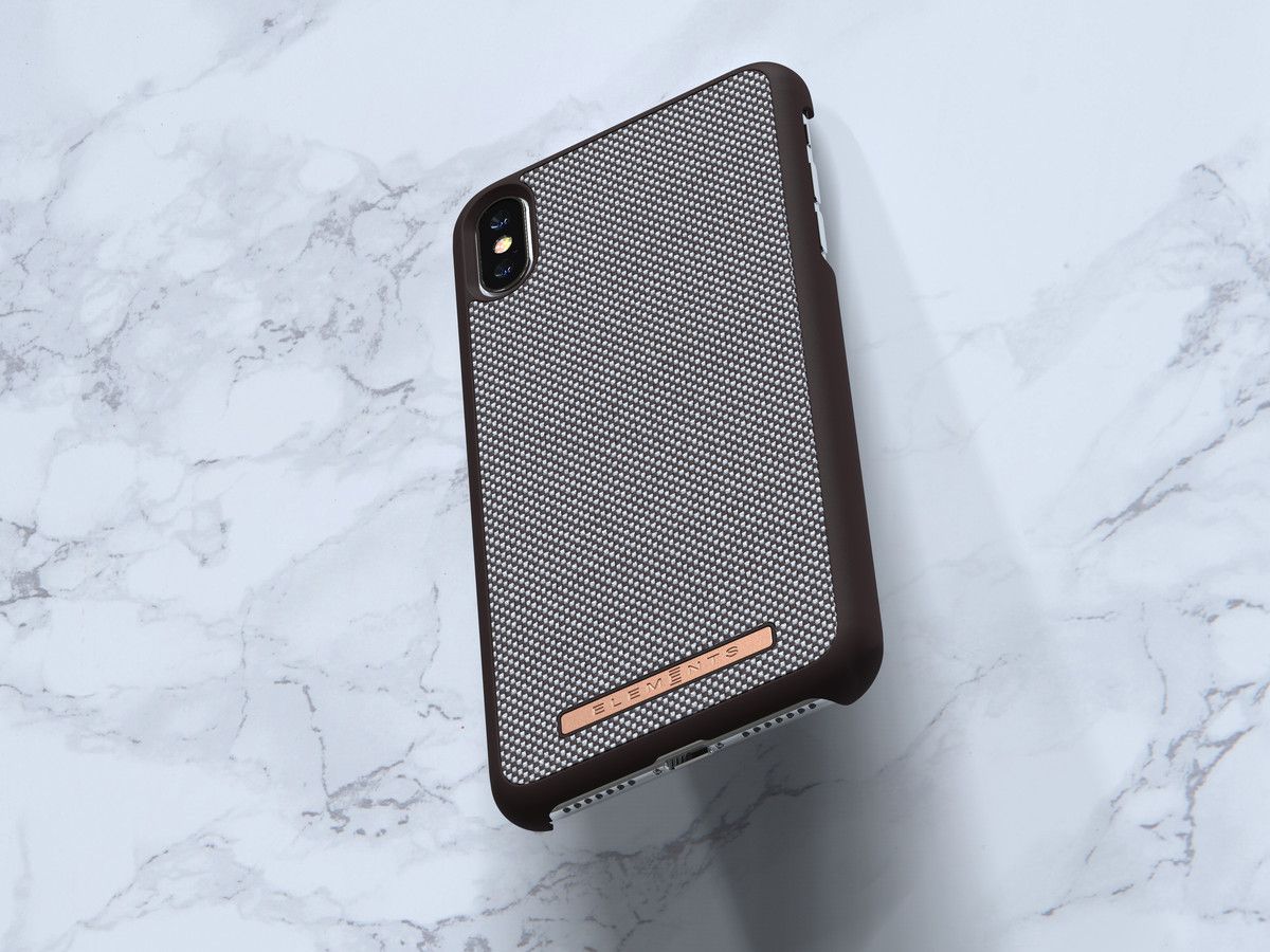 iphone-xs-max-cover-brown-check