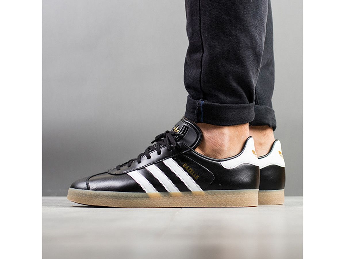 adidas-gazelle-sneakers-black