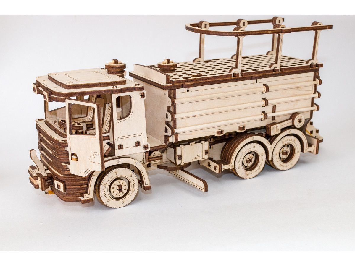 eco-wood-art-snow-truck-houten-modelbouw