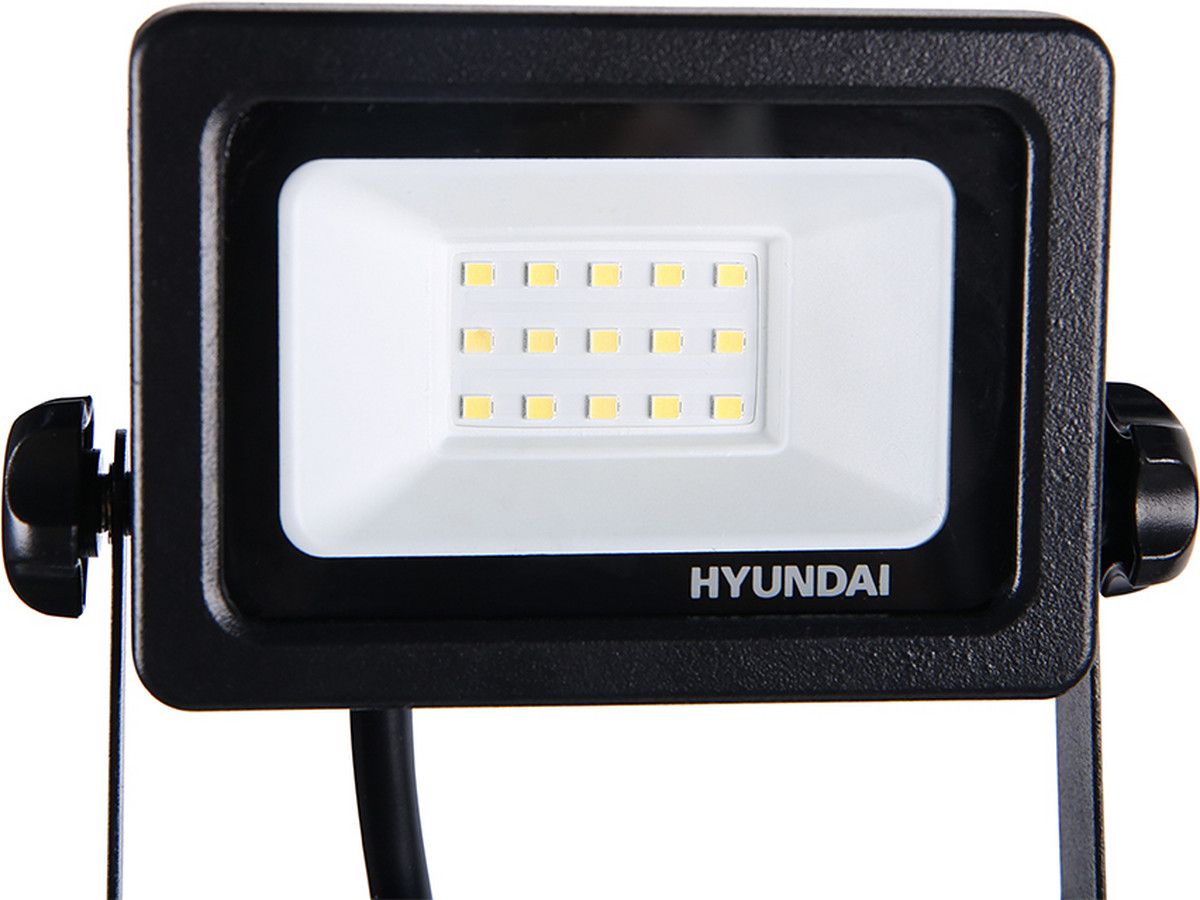 hyundai-lighting-bouwlamp-op-statief