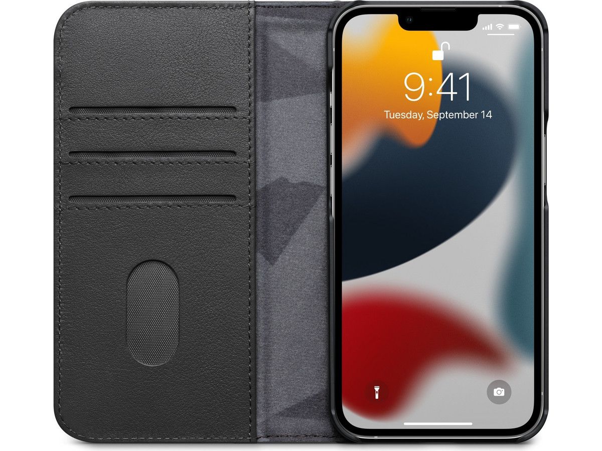 decoded-leather-wallet-iphone-13-pro