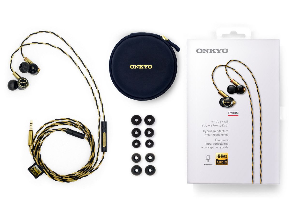 onkyo-e900-zwart-in-ears