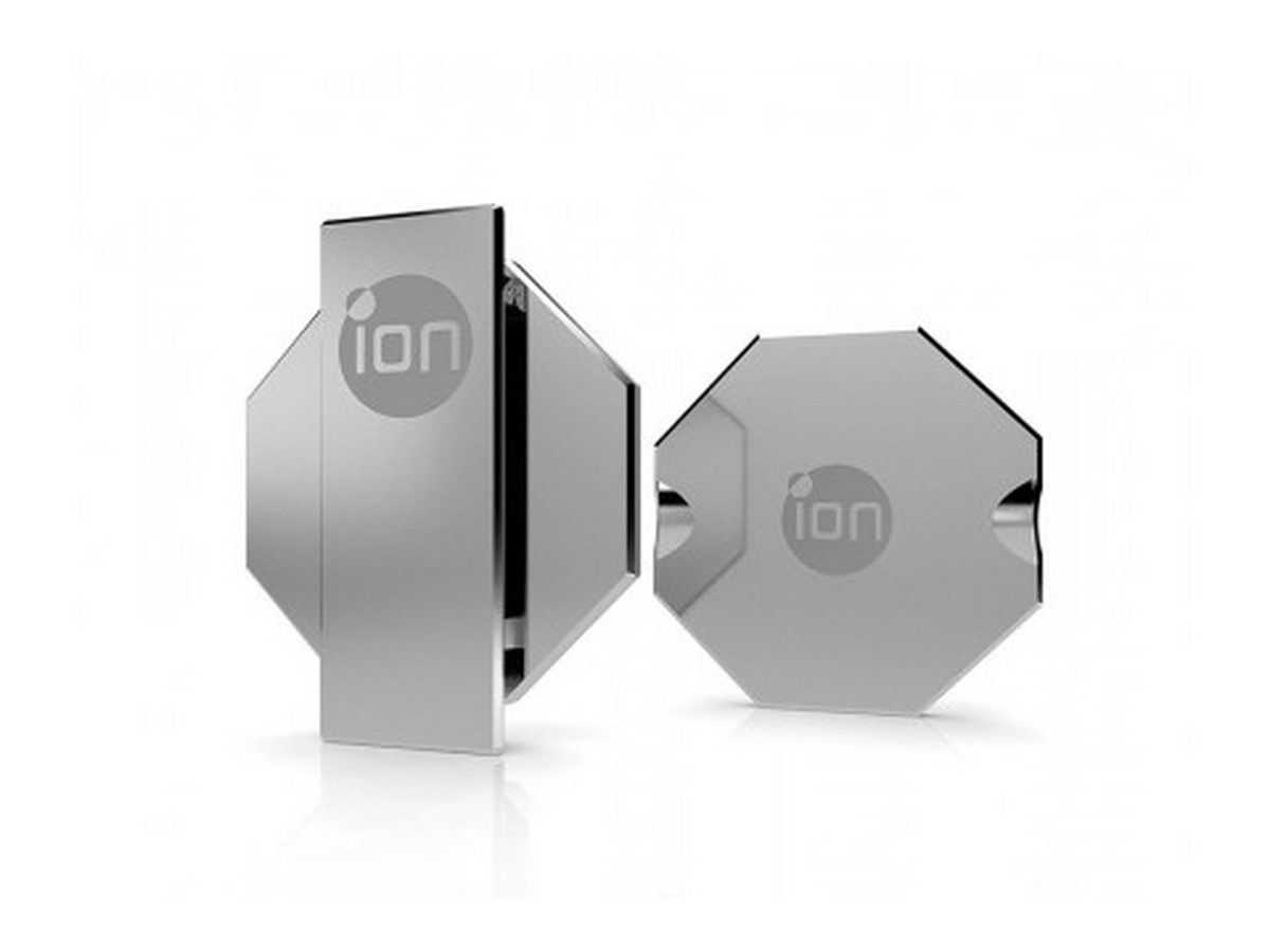 ion-snapcam-magnet-clip