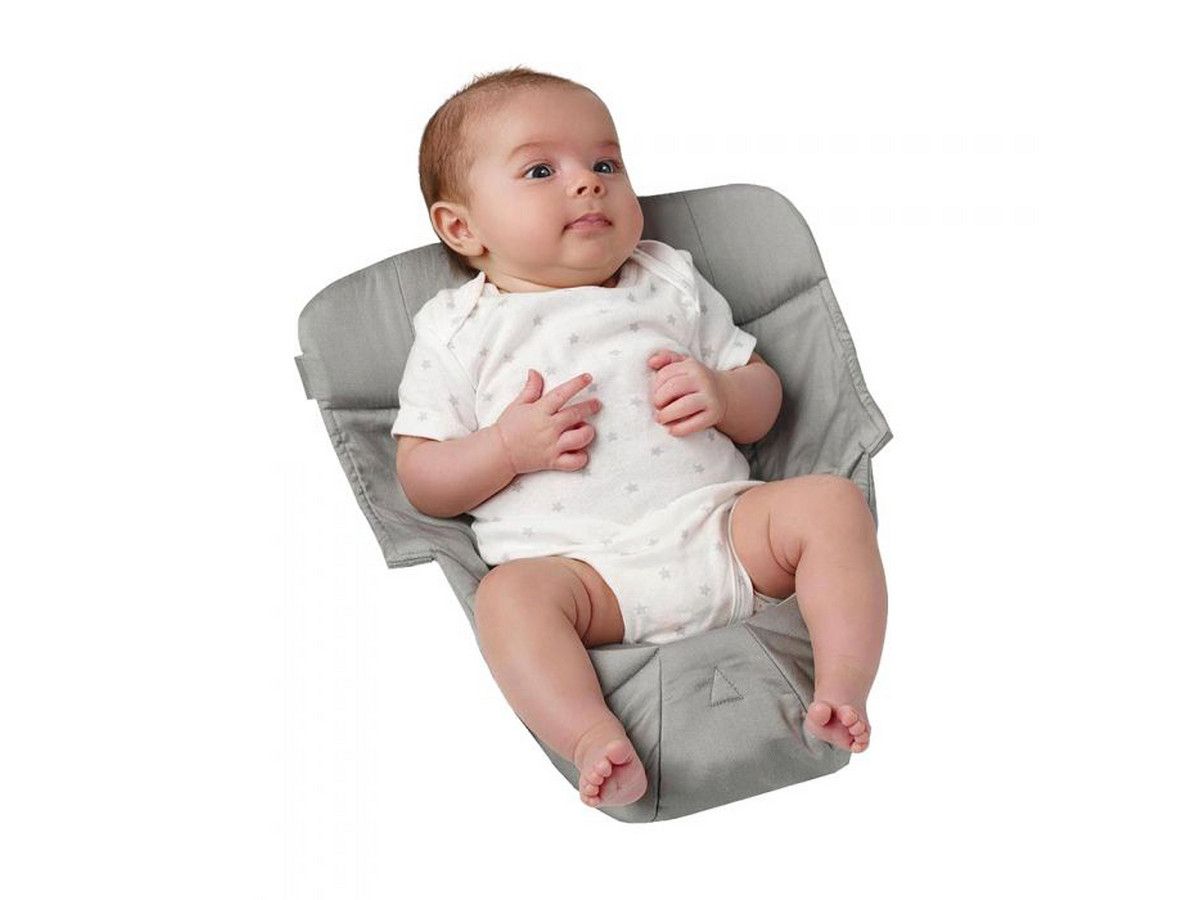 baby-trage-bauch-hufte-rucken-mit-baby-einsatz